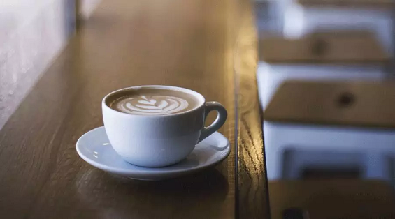 星巴克咖啡、奈雪的茶，新消费主义是如何操控你钱包的？