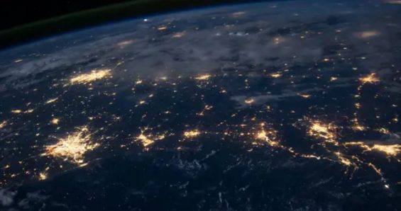 单日卖400万，比张琦还猛的人出现了！