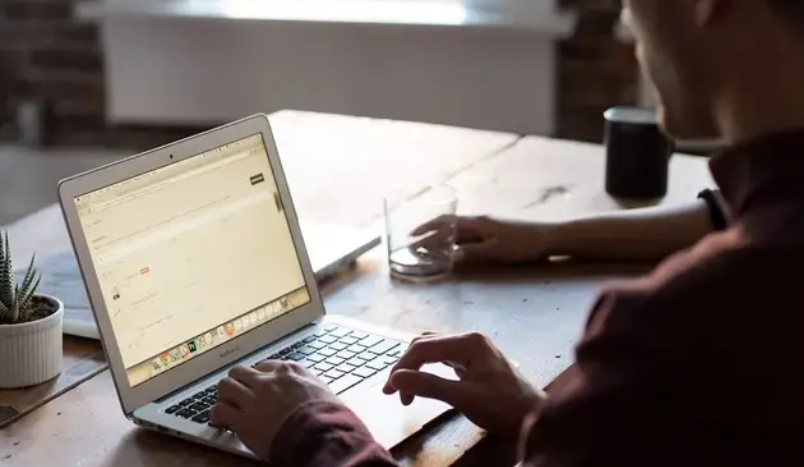 无退路做自媒体，月入5w+以后，我突然顿悟了